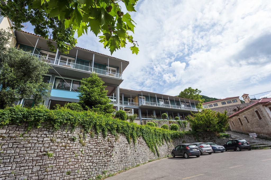 Theoxenia Hotel Андріцена Екстер'єр фото