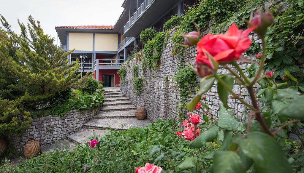 Theoxenia Hotel Андріцена Екстер'єр фото